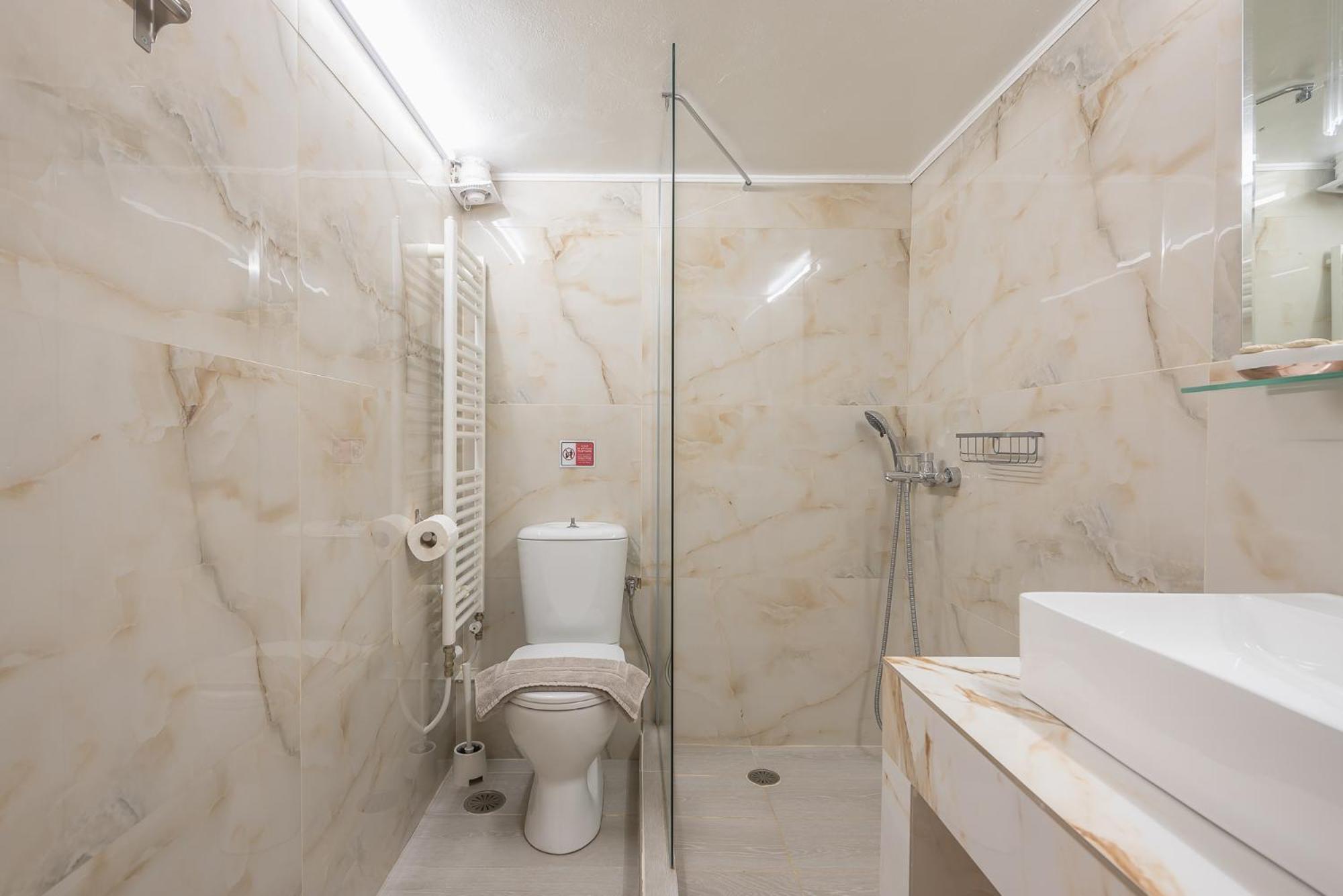 Modern Apartment 200M From Acropolis 100Mbps Netflix เอเธนส์ ภายนอก รูปภาพ